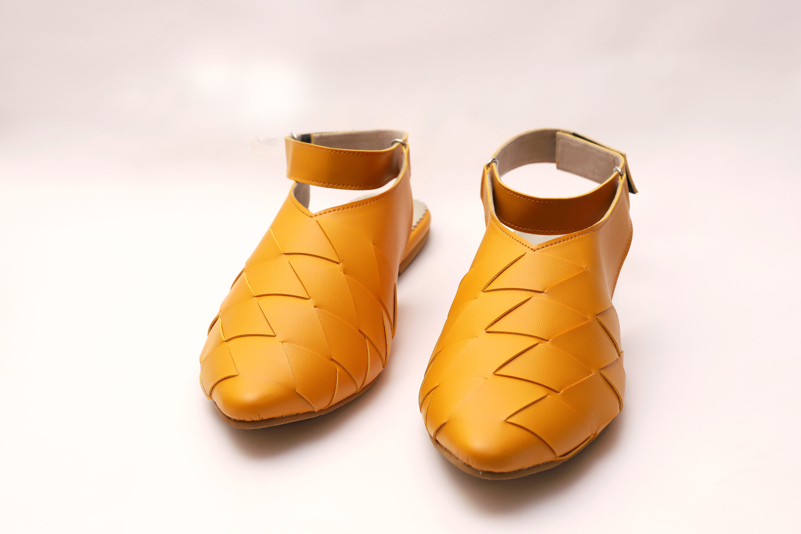 Bumblebee - Sling Back Mules 1
